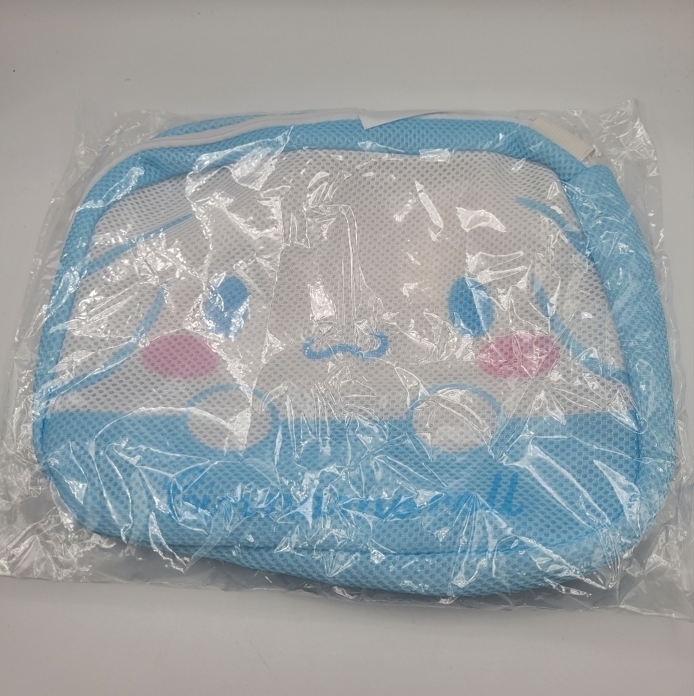 Sanrio Cinnamoroll laundry mesh bag for delicates